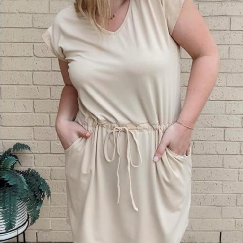 Casual Cream Dress with Pockets